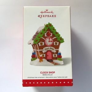 Hallmark Noelville “Clock Shop” ornament